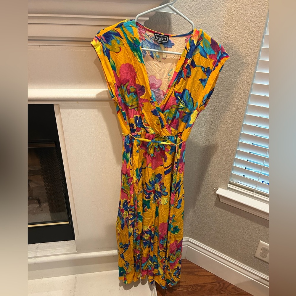 Vibrant Floral Maxi Dress